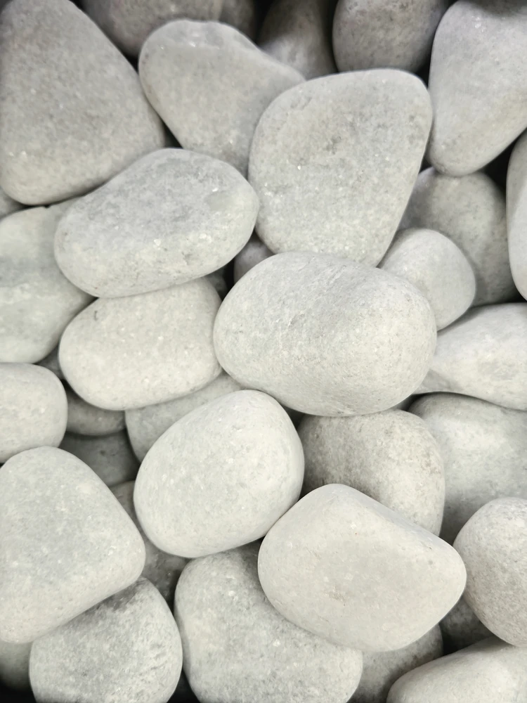 Snow White – Pebbles & Exotic Stone